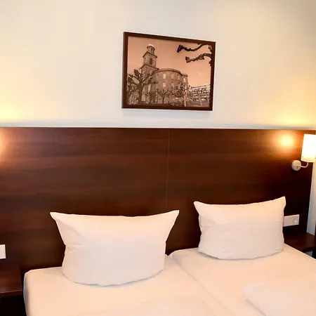 Trip Budget Messe Szálloda Frankfurt am Main