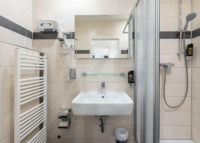 Trip Budget Messe Hotel 3*