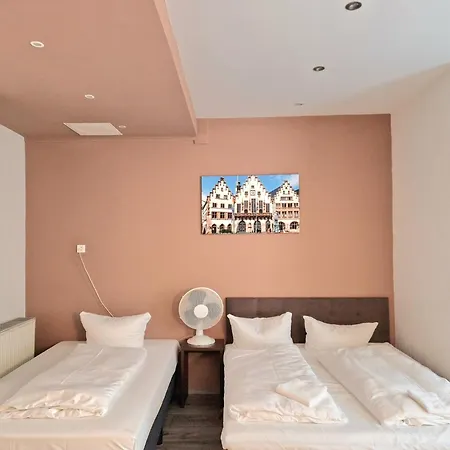 Trip Budget Messe 3*