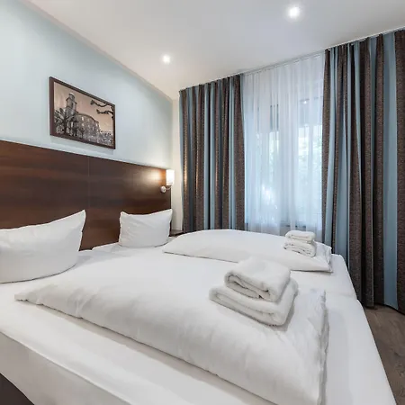 Trip Budget Messe 3*