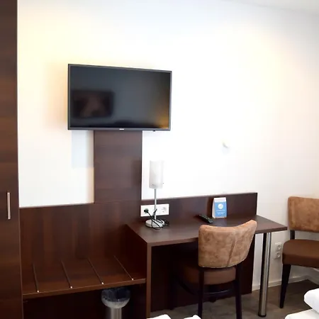 ホテル Trip Budget Messe