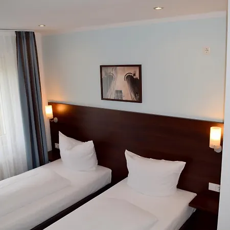 Trip Budget Messe 3*