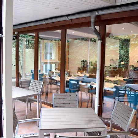 Trip Budget Messe ホテル