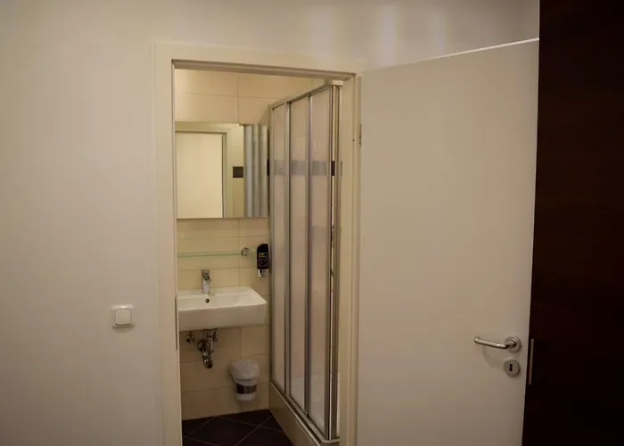 Trip Budget Messe מלון 3*